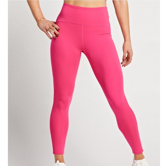 Beyond Yoga Strive Midi Legging in Barbie Pink Size XS Colorful POWERBEYOND - Picture 1 of 7